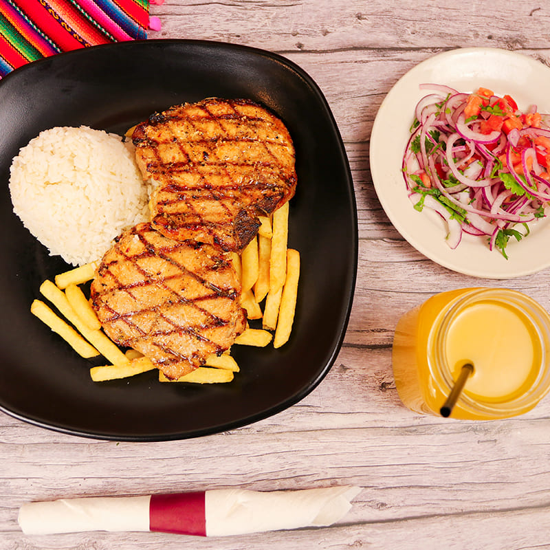 CHULETA DE CERDO A LA PARRILLA